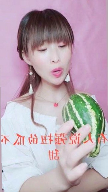 揭秘娱乐圈：吃瓜群众如何爆红幕后真相