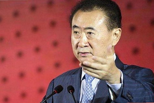 从默默无闻到爆红：娱乐圈吃瓜王的逆袭故事